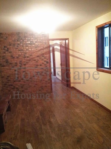 renovated apartment for rent near middle huaihai road Cozy floor heated apartment for rent on Huashan road