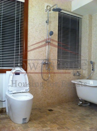 renovated apartment with wooden floor for rent Wall heated old renovated apartment for rent in center of Shanghai