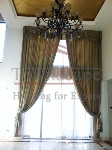 bright villa for rent in pudong shanghai Unfurnished villa with big garden and floor heating for rent in Pudong