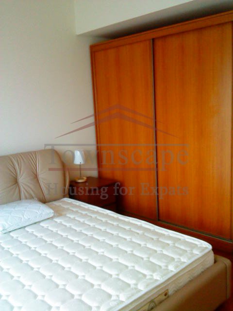 xintiandi apartments rentals in shanghai High floor Lakeville phase III apartment for rent in Xintiandi
