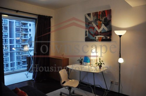 bright renovated apartment near yan`an road 2 level renovated apartment in the middle of Shanghai