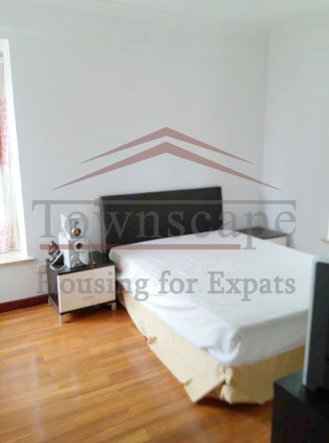 new apartment near fuxing road 3 BR high floor bright and renovated Dynasty Garden apartment for rent