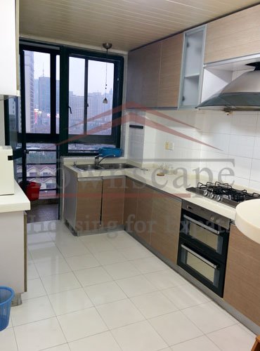 shanghai flats renting with open kitchen Bright and renovated apartment for rent near People