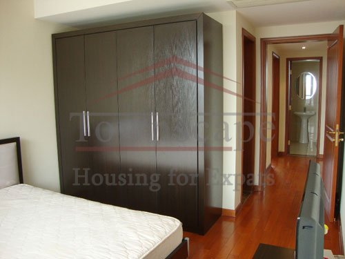 shanghai flats for rent near wusong river 4 BR High floor apartment for rent in Oasis Riviera