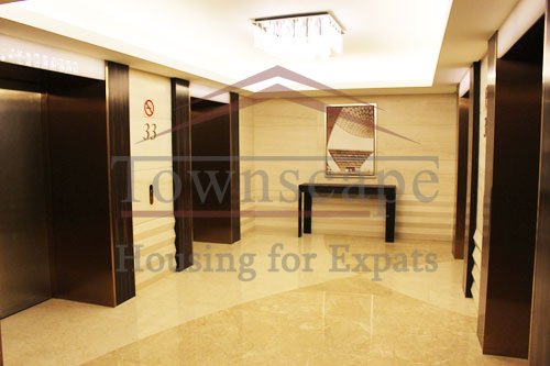 big and bright flat for rent in shanghai Luxurious high floor 3 BR Skyline Masion apartment for rent
