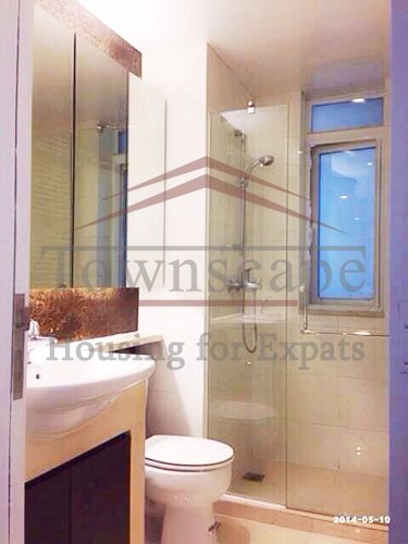 roiental manhattan rentals xujiahui High floor and bright Oriental Manhattan for rent in Xujiahui