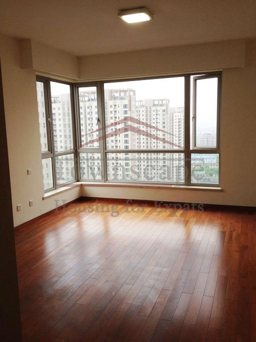 unfurnished flat for rent in pudong shanghai 4 BR Unfurnished apartment with terrace and located on high floor in Yanlord Town