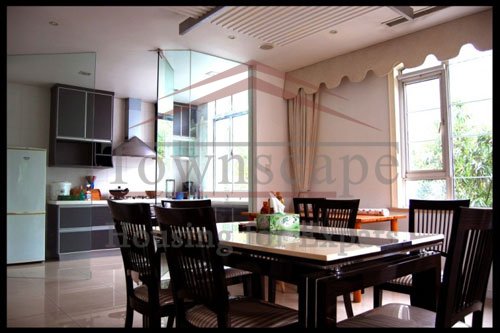 Villas for rent in qingpu 5 BR villa with nice garden for rent in Qingpu