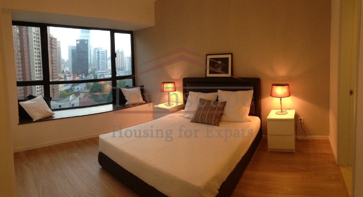 rent apartment in shanghai with good view High quality renovated apartment for rent in Regent place