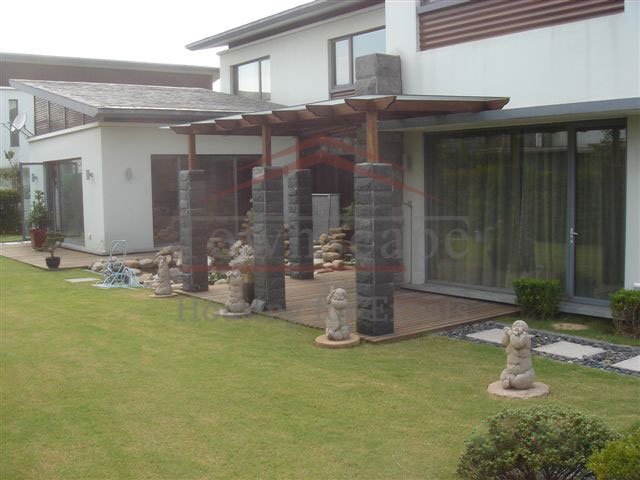 shanghai rent house near school Luxurious 5 BR villa with beautiful garden