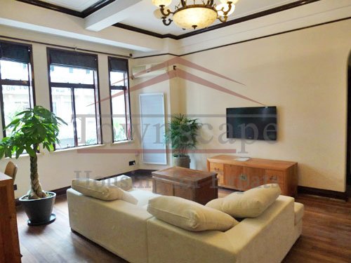 spacious and cosy shanghai flats rent Renovate wall heated apartment for rent near Xintiandi