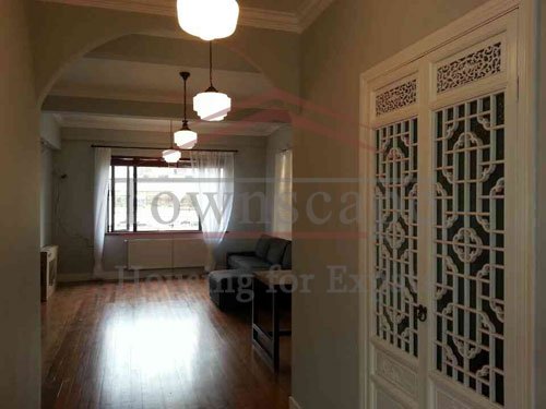 unfurnished apartment rent in shanghai Unfurnished apartment with terrace and wall heating in the middle of Shanghai