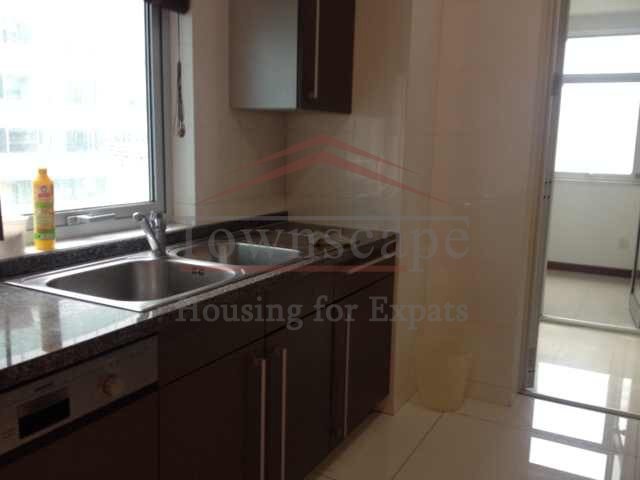 luxurious rent shanghai 4 BR luxury apartment for rent in Crystal Pavilion in Shanghai