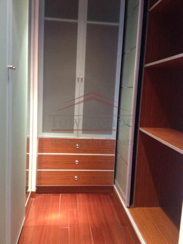 nanjing road rent apartment shanghai 4 BR luxury apartment for rent in Crystal Pavilion in Shanghai