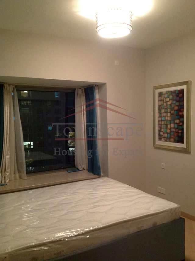 flats for rent located on thw top floor in pudong River view apartment with floor heating for rent in Pudong