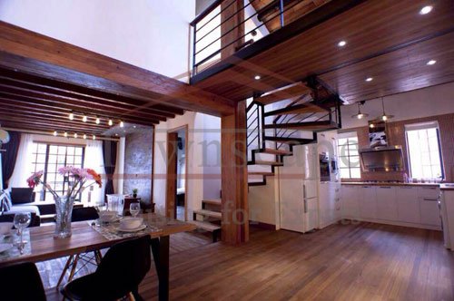 the level houses rent in shanghai Duplex lane house for rent near Peoples Square