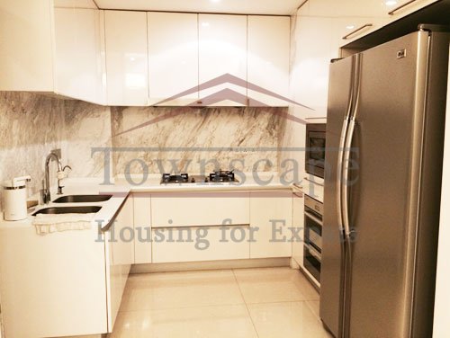fully furnished rents in shanghai Stylish high floor apartment for rent in Top of City