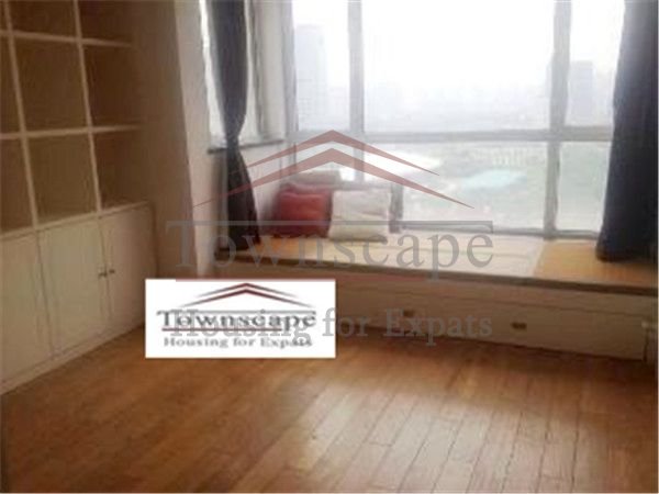 spacious 5 bedroom shanghai Big sunny apartment in French Concession for rent