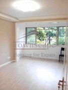 Light sunny apartment in French Concession available to rent