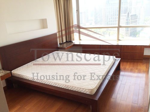 Lakeville xintiandi rentals Big and bright apartment in Lakeville in Xintiandi for rent