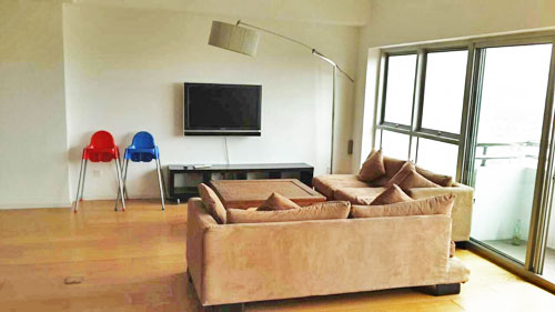 shanghai rent fancy apartment Huge apartment for rent in the center of Shanghai on Anfu road