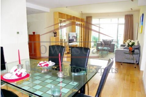lodoll international rentals in shanghai High floor and nice view apartment in Ladoll near West Nanjing Road