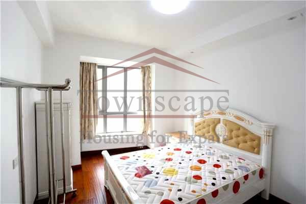 expat real estate agency shanghai Spacious apartment for rent in excellent expat complex