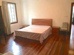 Renovated old apartment in Huangpu, Xintiandi with great char