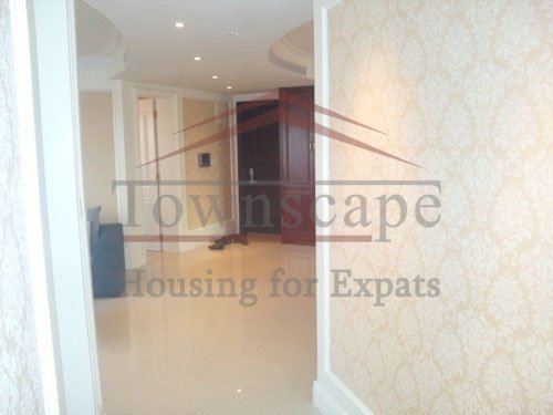 fancy flat for rent in puxi High floor and nice view apartment for rent near Suzhou river