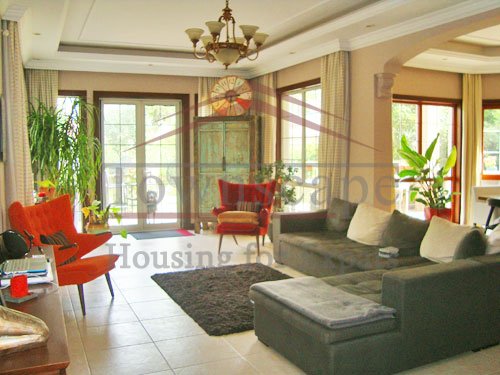 garden villa rent shanghai Floor heated villa with huge garden for rent in Forest Manor