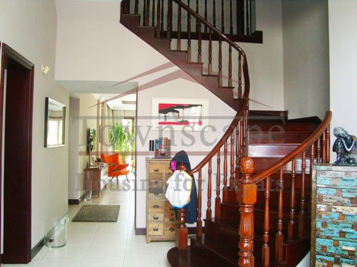 forest manor shanghai rent Floor heated villa with huge garden for rent in Forest Manor