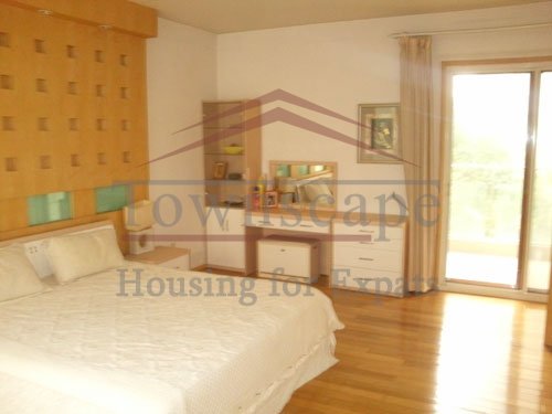 Hongqiao rentals apartment near airport Nicely furnished apartment in Sassoon Park near Hongqiao Airport