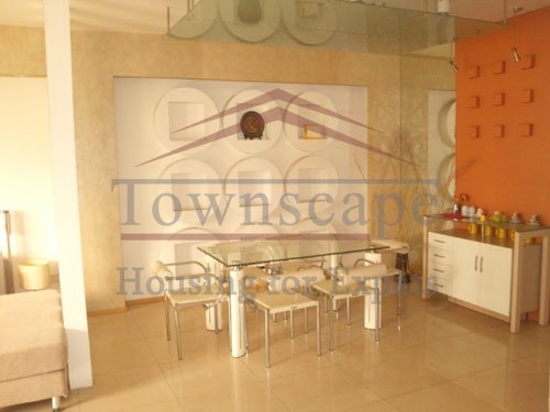 reovated apartment rentals in shanghai Nicely furnished apartment in Sassoon Park near Hongqiao Airport
