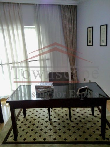 renovated apartments in pudong for rent Big renovated apartment in Shimao Riviera in Pudong