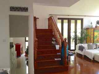 luxury housing shanghai Huge family house/villa with garden to rent