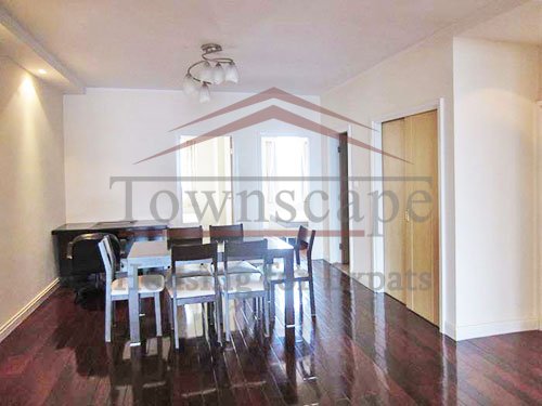 Jingan redesigned apartment rent Bright apartment for rent in Jingan Temple area