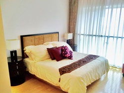 Big and bright Shimao Riviera apartment for rent in pudong.
