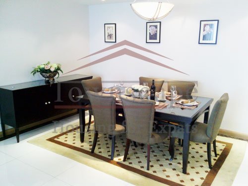 bright apartment in pudong Big and bright Shimao Riviera apartment for rent in pudong.