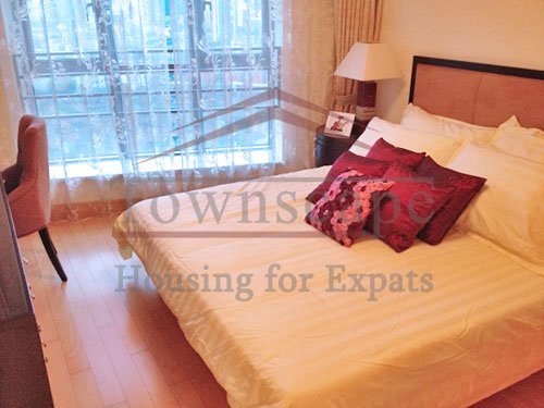 bright na cosy apartments for rent in shanghai Cosy and bright apartment for rent in Jingan Four Seasons
