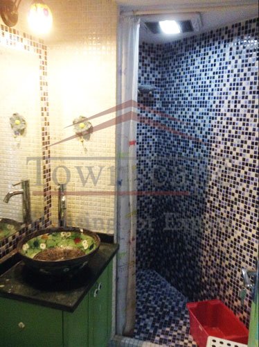 zhongshan park rent apartment Renovated apartment for rent near Zhongshan Park