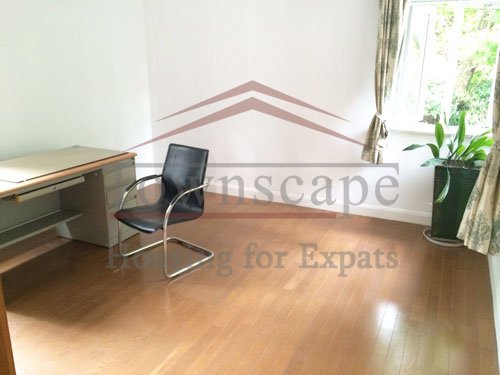 rent flat with study in shanghai Super cozy apartment for rent in the middle of Shanghai