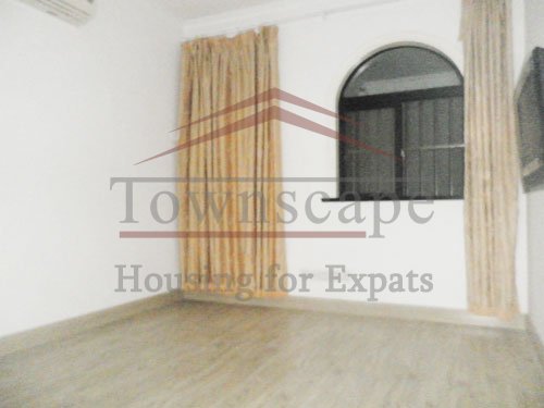 shanghai renting old apartments Spacious apartment for rent in silent area