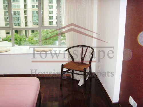 nanjing lu rentals Beautiful apartment for rent in Jingan area in One Park Avenue