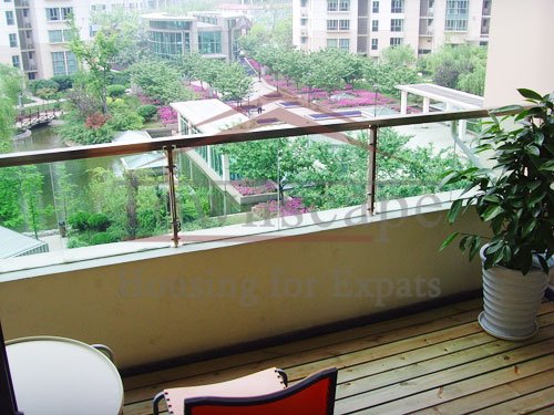 high floor rent in shanghai Beautiful apartment for rent in Jingan area in One Park Avenue