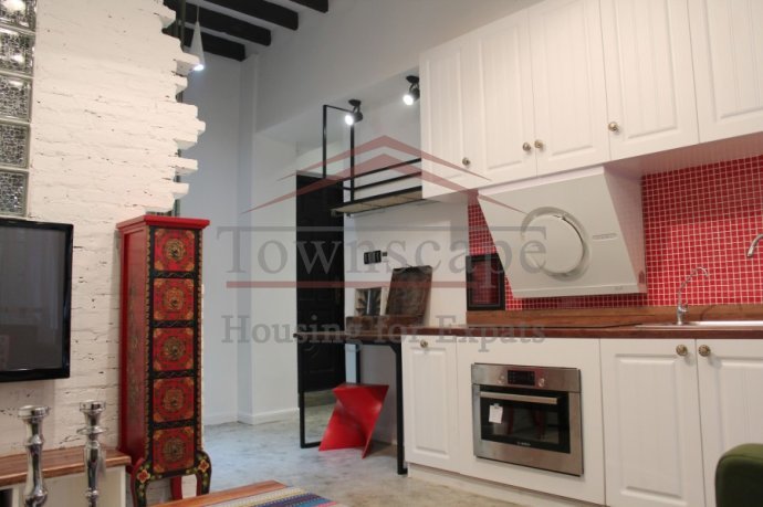 shanghai house with terrace Cosy old renovated apartment with garden for rent in French Concession