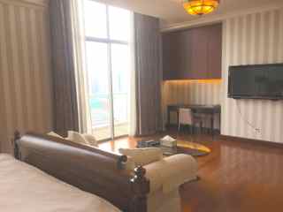 nice 4BR apartment shanghai Luxury Duplex apartment for rent in Lakeville Regency