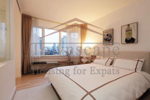 bright apartment near jing`an temple Luxury and bright apartment with balcony for rent in Central residence