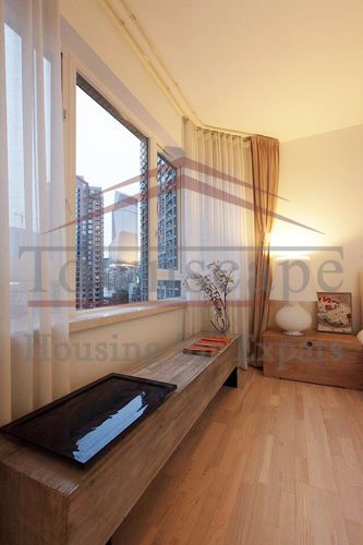 jing`an temple rent flats Luxury and bright apartment with balcony for rent in Central residence