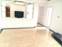 Bright unfurnished apartment for rent in the Imperial Grand c