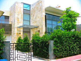 luxury villa shanghai Luxury Villa with swimming pool and garden for rent in Qingpu